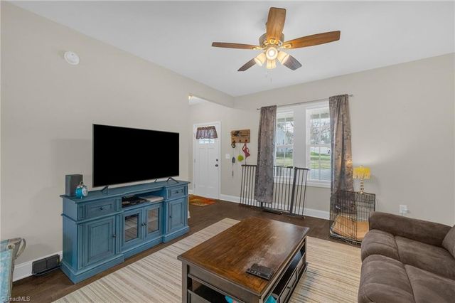 700 Mcconnell Avenue, Eden, NC 27288