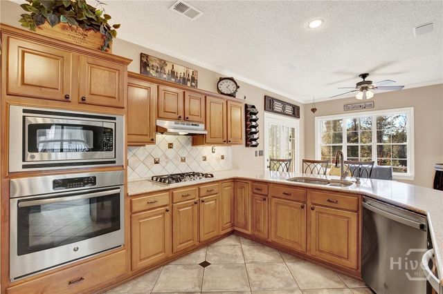 162 Royal Oak Drive, Guyton, GA 31312