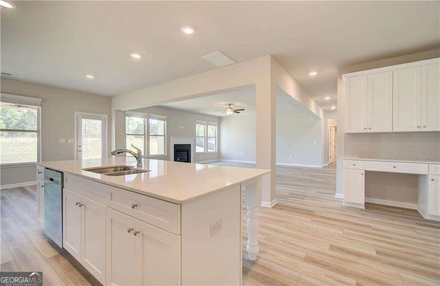 128 Haverling Pass, Hampton, GA 30252