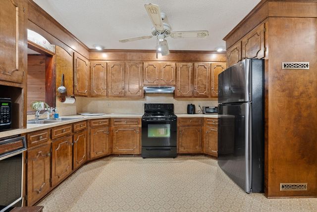 1807 Perch Road, Moncks Corner, SC 29461