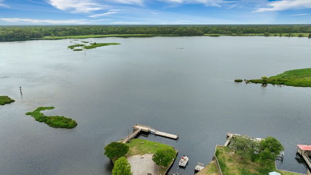 1807 Perch Road, Moncks Corner, SC 29461