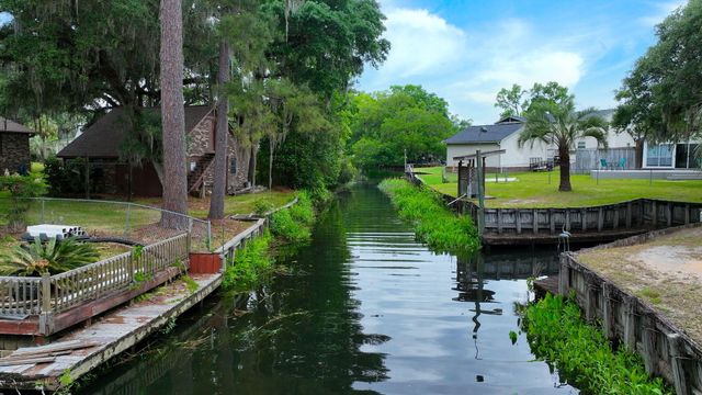 1807 Perch Road, Moncks Corner, SC 29461