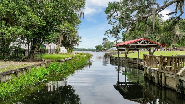 1807 Perch Road, Moncks Corner, SC 29461