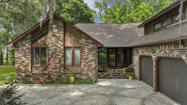 1807 Perch Road, Moncks Corner, SC 29461