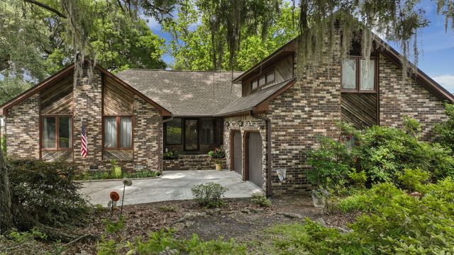 1807 Perch Road, Moncks Corner, SC 29461