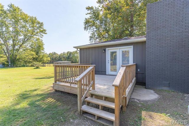 626 County Road 603, Poplar Bluff, MO 63901