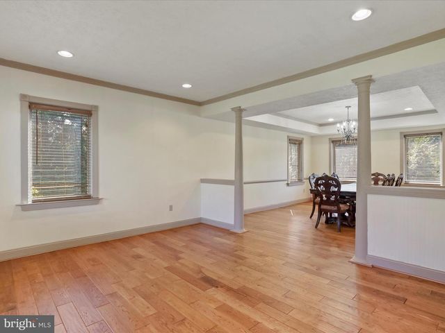 15 RACHELS LN, Front Royal, VA 22630