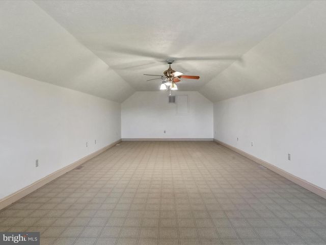 15 RACHELS LN, Front Royal, VA 22630