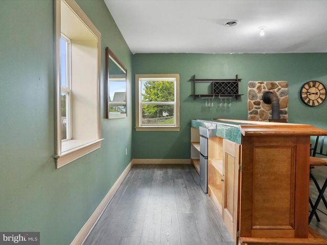 15 RACHELS LN, Front Royal, VA 22630