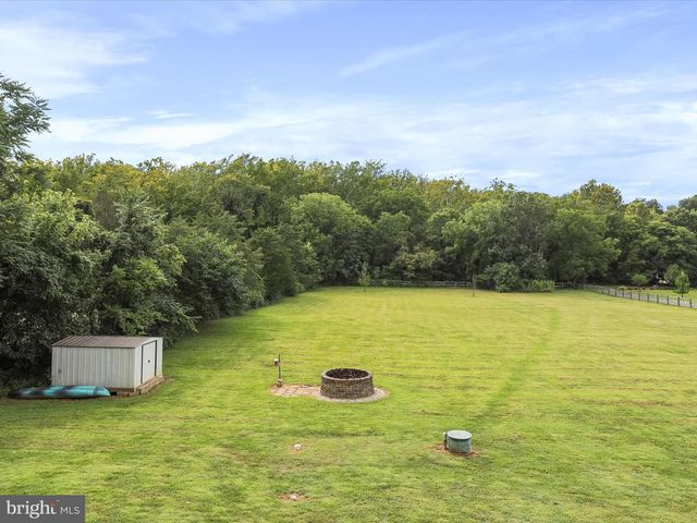 15 RACHELS LN, Front Royal, VA 22630