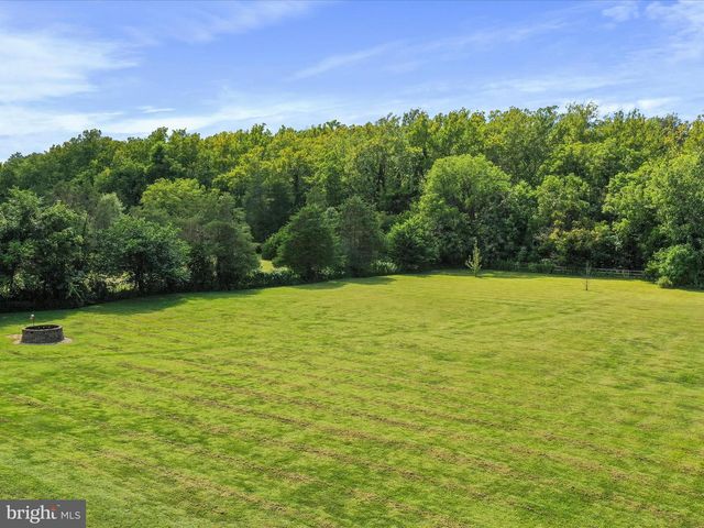 15 RACHELS LN, Front Royal, VA 22630