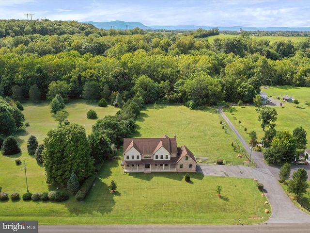 15 RACHELS LN, Front Royal, VA 22630