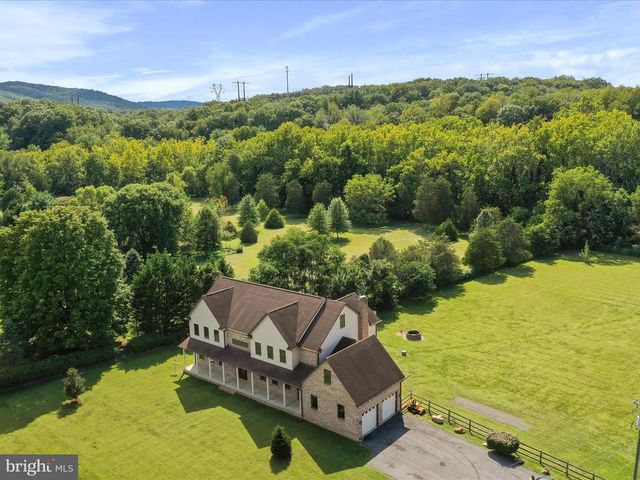 15 RACHELS LN, Front Royal, VA 22630