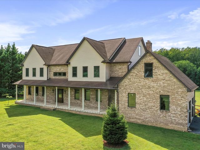 15 RACHELS LN, Front Royal, VA 22630