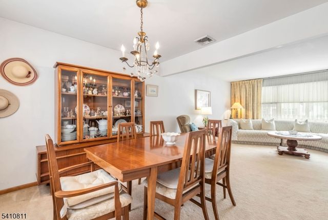 25 Madison Ave, Rochelle Park Twp., NJ 07662