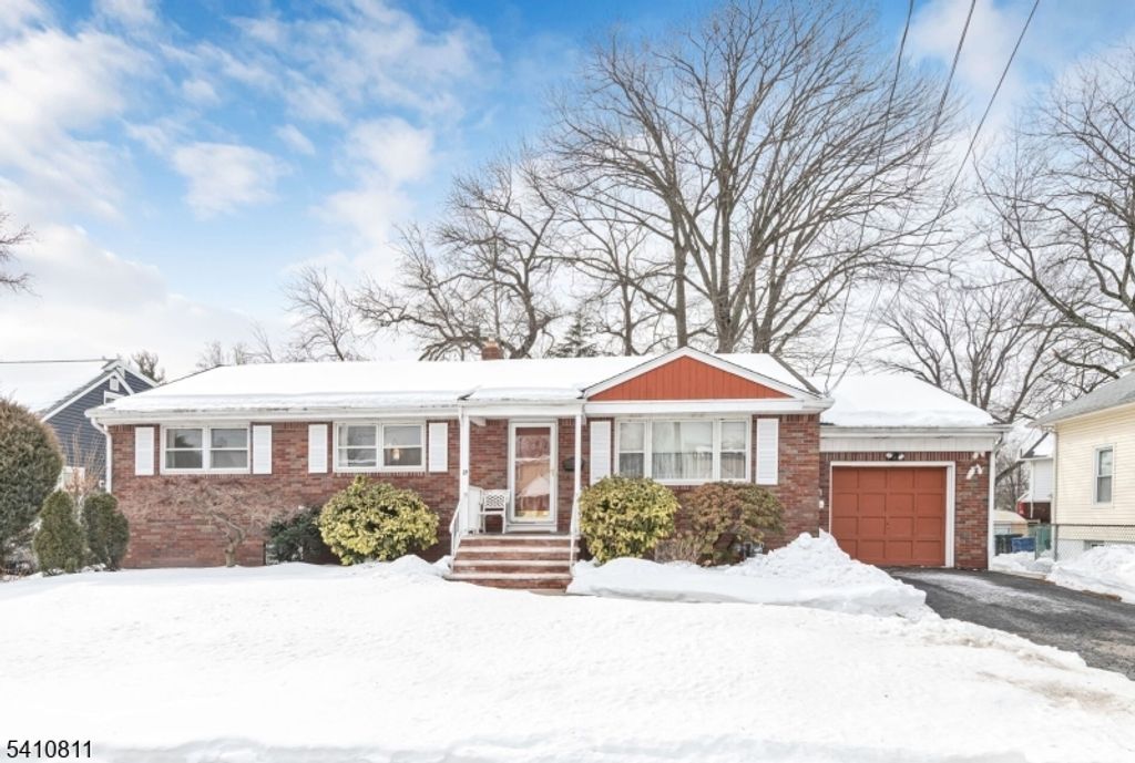 25 Madison Ave, Rochelle Park Twp., NJ 07662