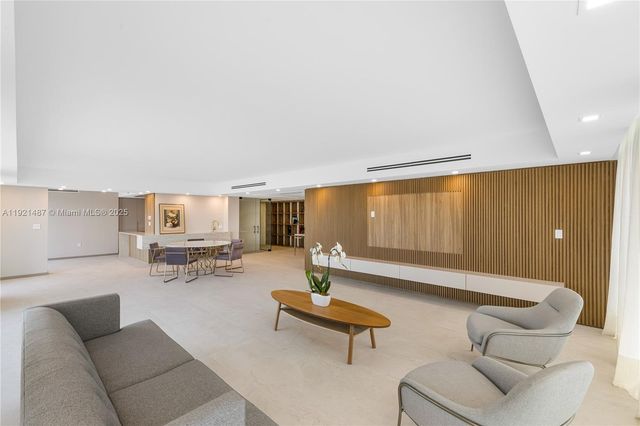 10155 Collins Ave 202, Bal Harbour, FL 33154