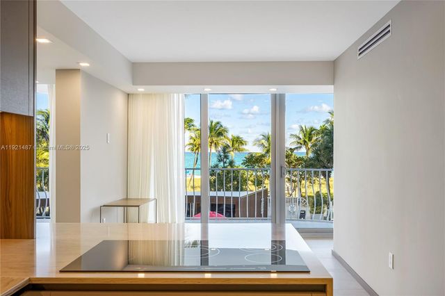 10155 Collins Ave 202, Bal Harbour, FL 33154