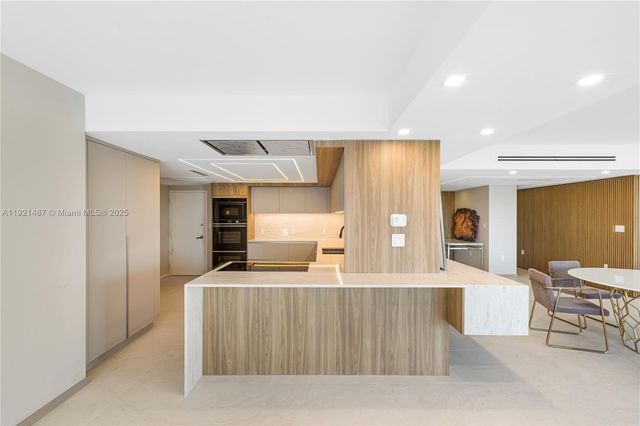 10155 Collins Ave 202, Bal Harbour, FL 33154