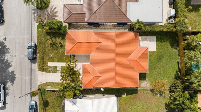 9372 Abbott Ave, Surfside, FL 33154