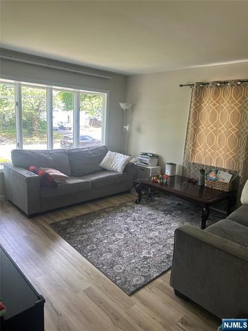 500 New Bridge Road, Bergenfield, NJ 07621