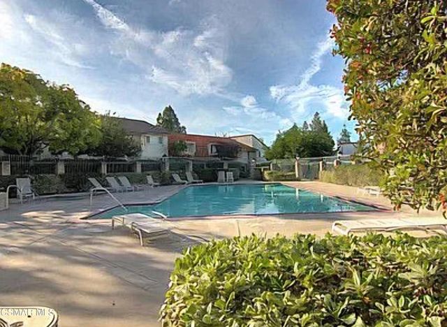 255 Green Moor Place, Thousand Oaks, CA 91361