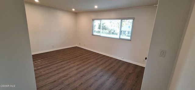 255 Green Moor Place, Thousand Oaks, CA 91361
