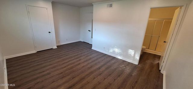 255 Green Moor Place, Thousand Oaks, CA 91361