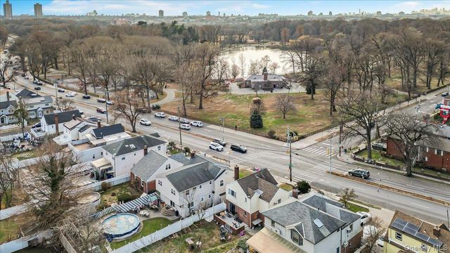 47-23 164th Street, Flushing, NY 11358