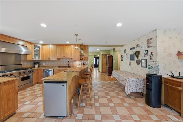 47-23 164th Street, Flushing, NY 11358