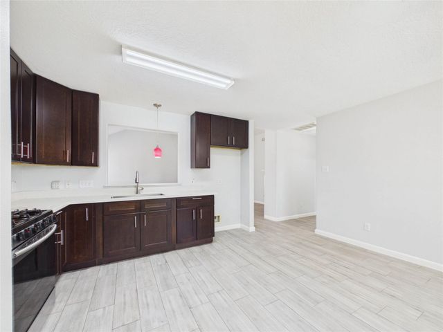 13302 Dennis Way Lane, Houston, TX 77044