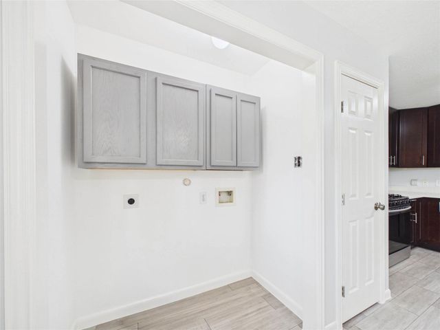 13302 Dennis Way Lane, Houston, TX 77044