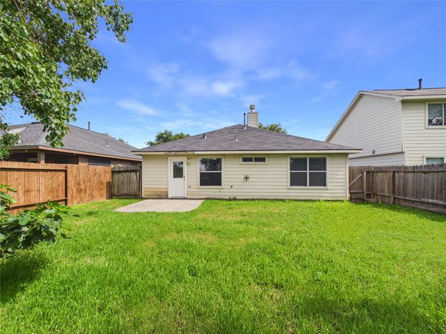 13302 Dennis Way Lane, Houston, TX 77044