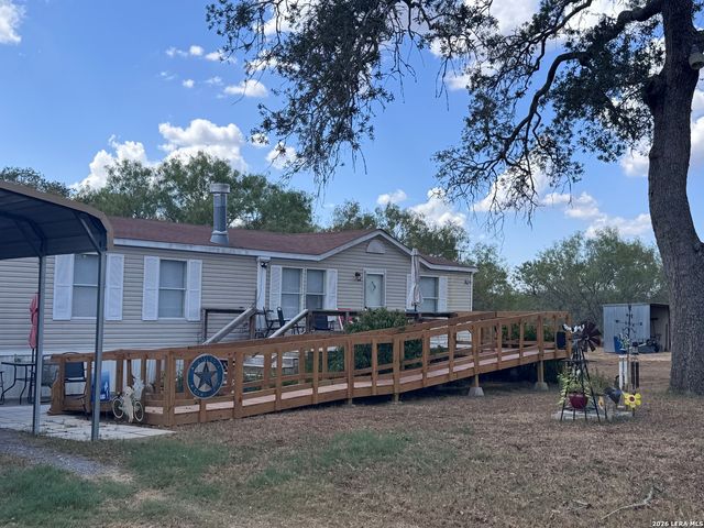 3303 SANDY ELM RD, La Vernia, TX 78121