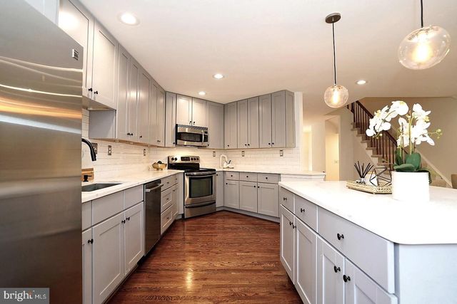 2277 KINGS GARDEN WAY, Falls Church, VA 22043