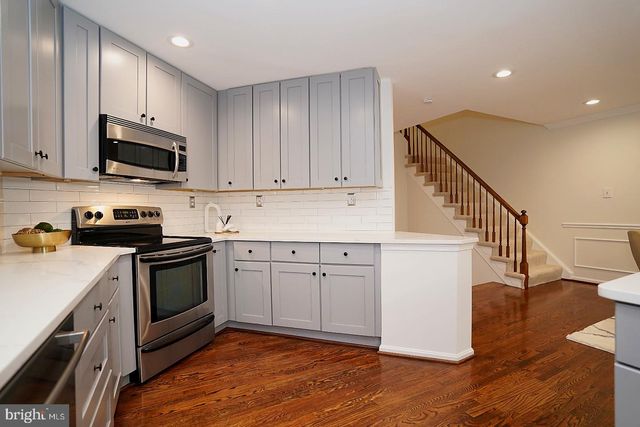2277 KINGS GARDEN WAY, Falls Church, VA 22043
