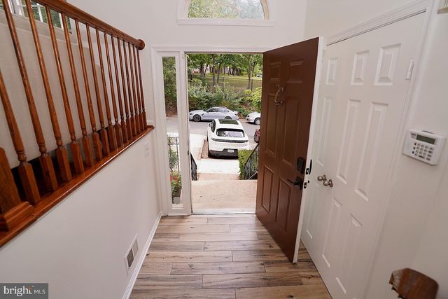 2277 KINGS GARDEN WAY, Falls Church, VA 22043