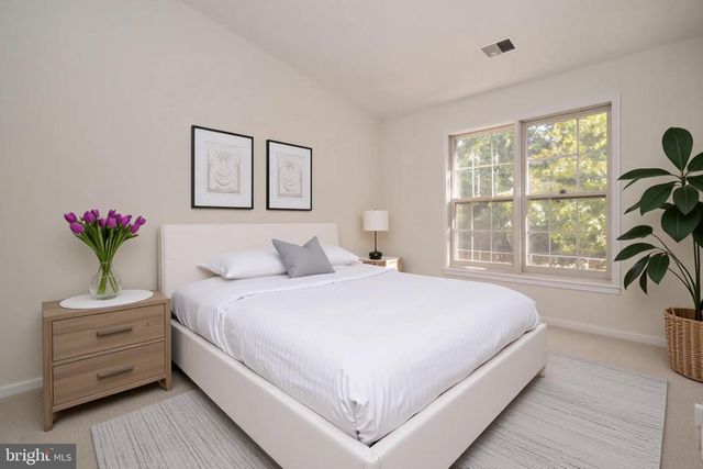 2277 KINGS GARDEN WAY, Falls Church, VA 22043