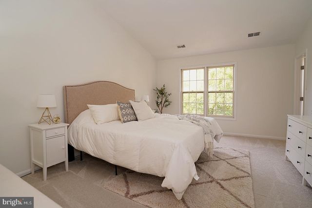 2277 KINGS GARDEN WAY, Falls Church, VA 22043