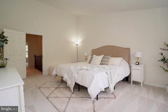 2277 KINGS GARDEN WAY, Falls Church, VA 22043
