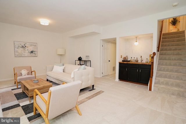 2277 KINGS GARDEN WAY, Falls Church, VA 22043