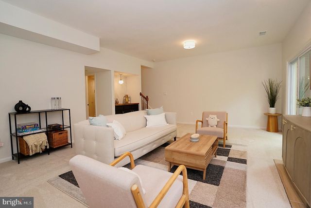 2277 KINGS GARDEN WAY, Falls Church, VA 22043
