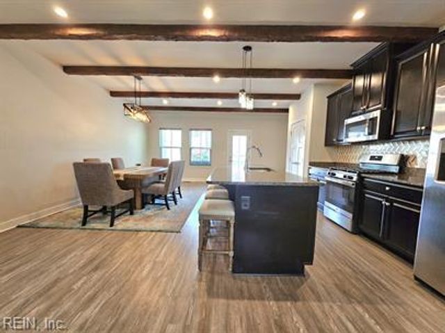 1738 Foremast LOOP, Chesapeake, VA 23323