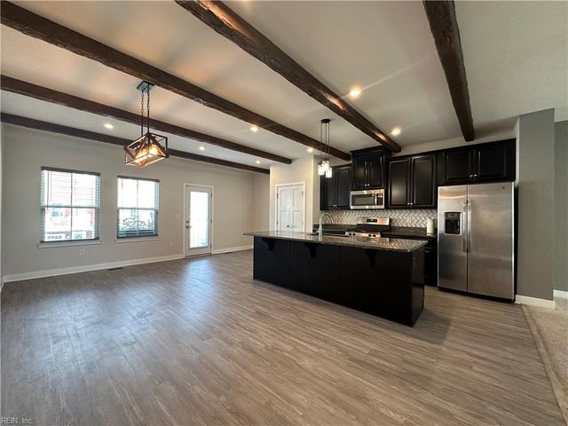 1738 Foremast LOOP, Chesapeake, VA 23323