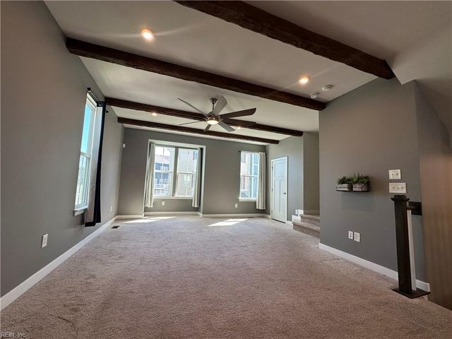 1738 Foremast LOOP, Chesapeake, VA 23323