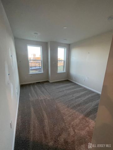 216 Lyla Lane, New Brunswick, NJ 08901