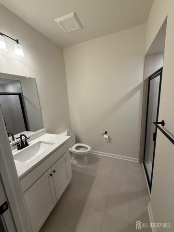 216 Lyla Lane, New Brunswick, NJ 08901