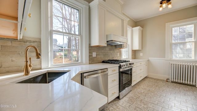 112 S Market Street, Johnstown, NY 12095