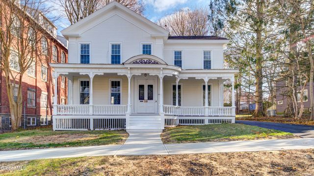 112 S Market Street, Johnstown, NY 12095