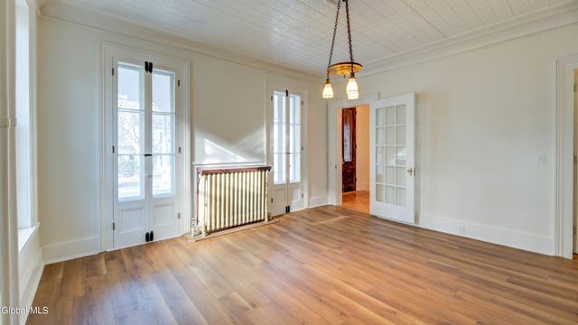 112 S Market Street, Johnstown, NY 12095